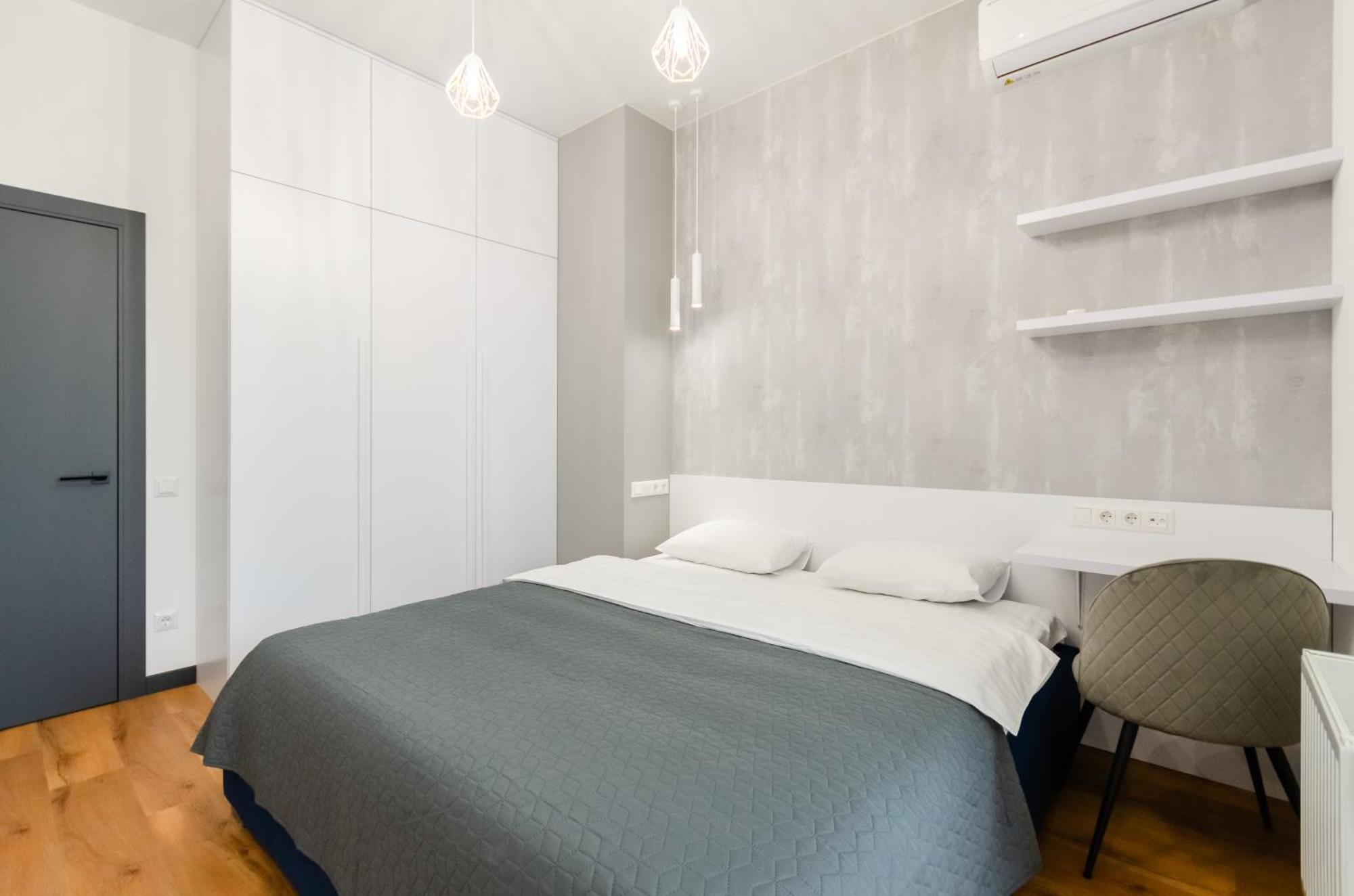 Petrovdom 160-161-166-3A-3B-131A-104A In Beautiful Apartments In Rc "Yaroslaviv Grad" Kyiv Exterior photo