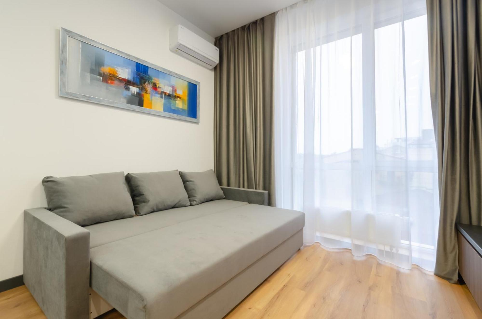 Petrovdom 160-161-166-3A-3B-131A-104A In Beautiful Apartments In Rc "Yaroslaviv Grad" Kyiv Exterior photo